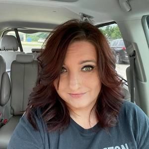 Meet your Posher, Amanda